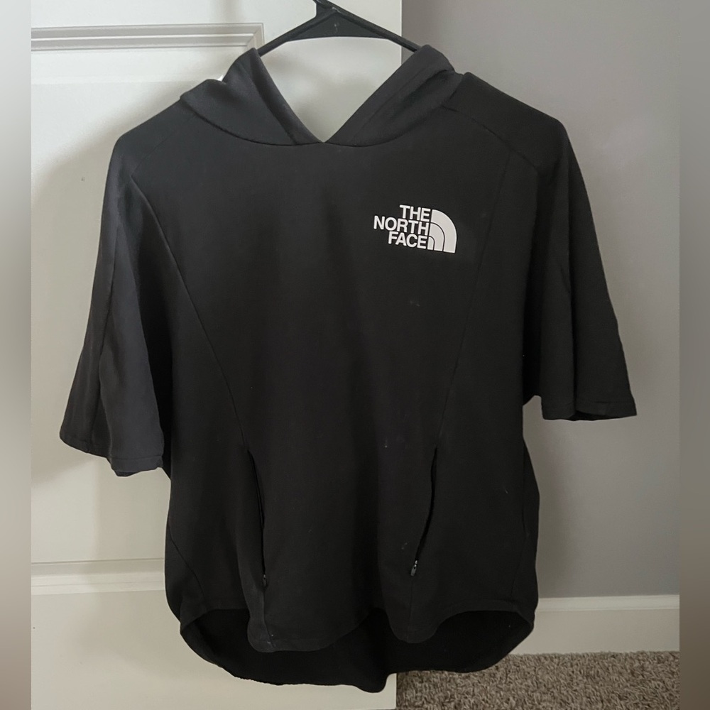 The North Face Women’s Short Sleeve Lightweight Hoodie